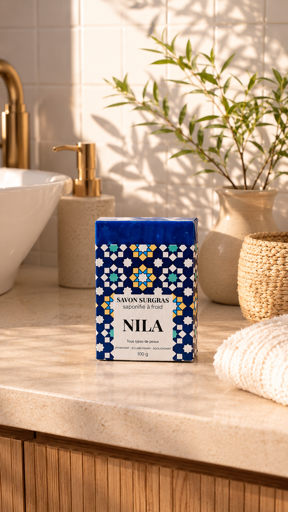 SAVON NILA